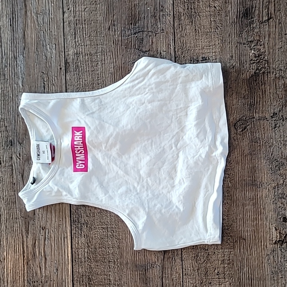 Gym Shark Crop Tank